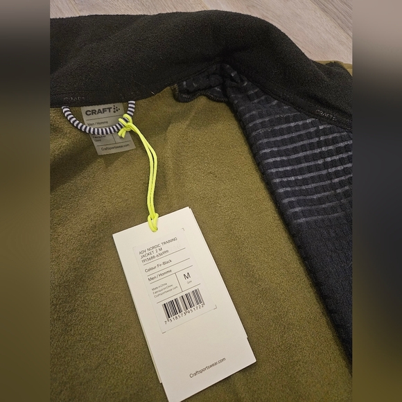 NWT CRAFT Windproof Training Jacket - Picture 2 of 4